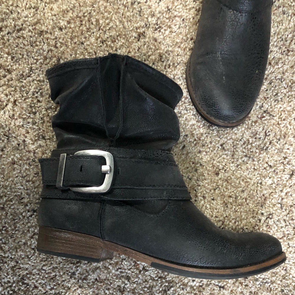 Maurice’s Boots